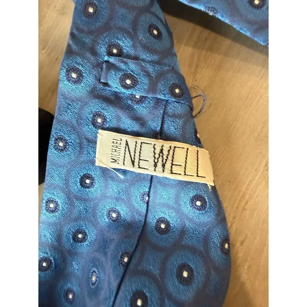 Michael Newell Tie